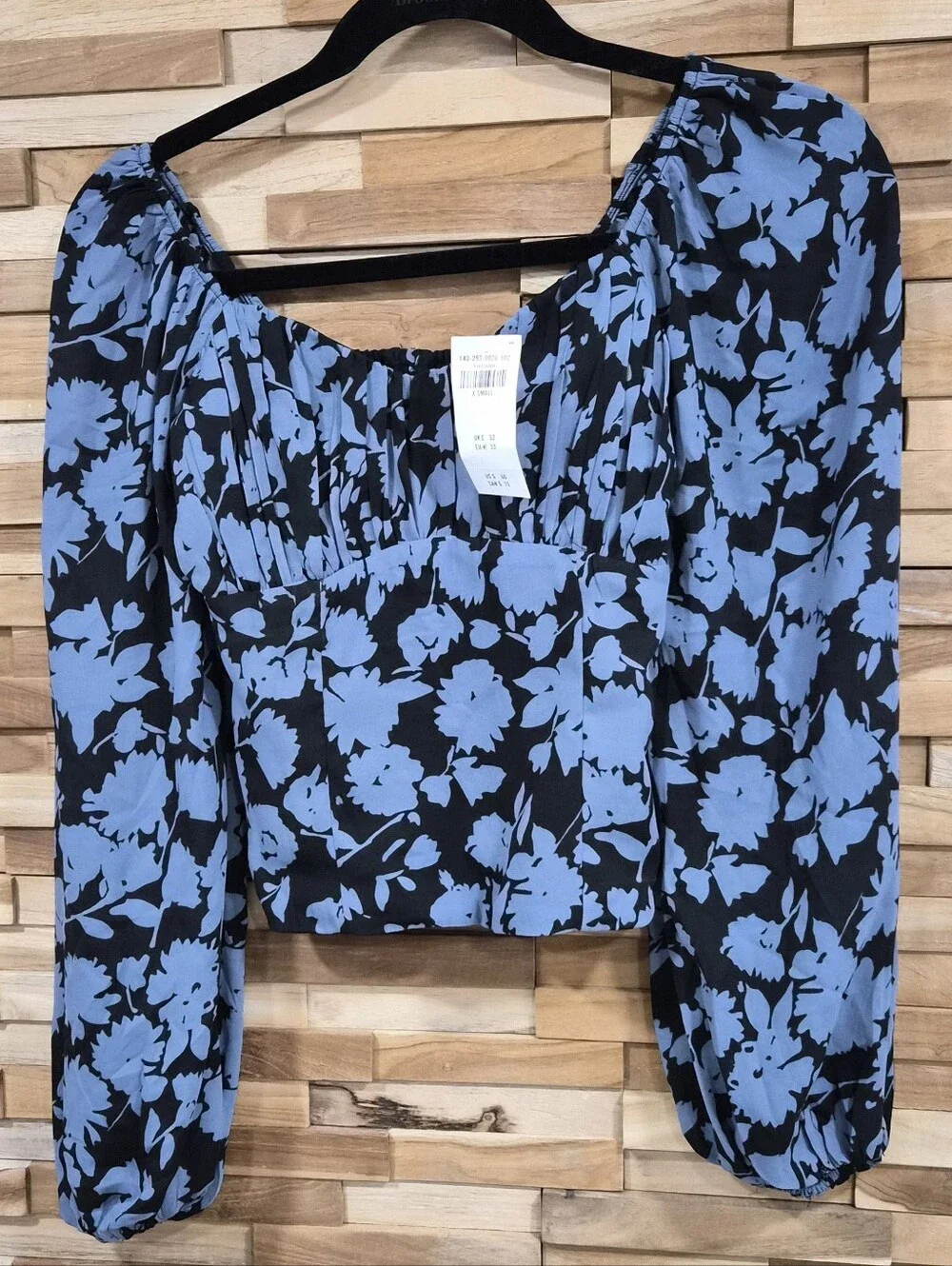 Abercrombie & Fitch square neckline